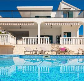 4 Bedroom Villa with Pool near Milna, Brac Island Sleeps 8 